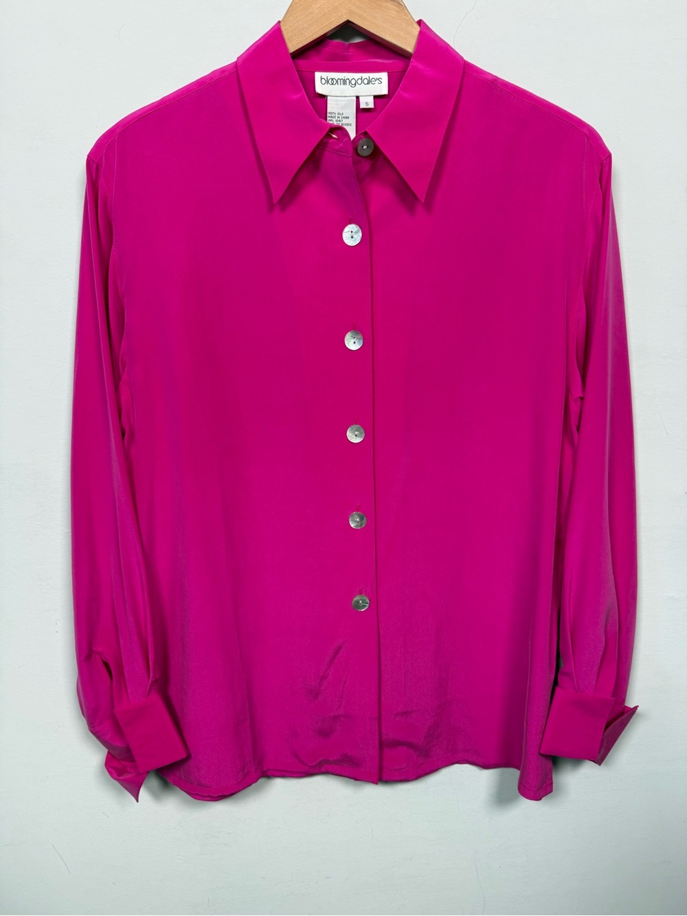 Gorgeous Vintage Bloomingdale's 100% Silk Button Down Blouse Hot Pink Size S